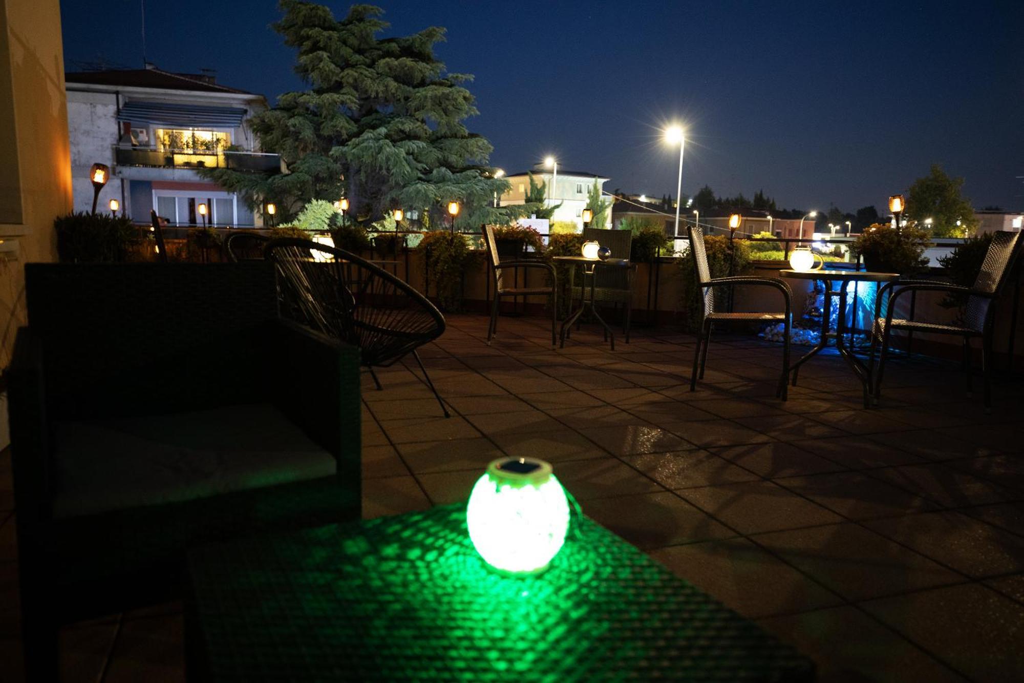 Bru Rooms Peschiera del Garda Eksteriør bilde