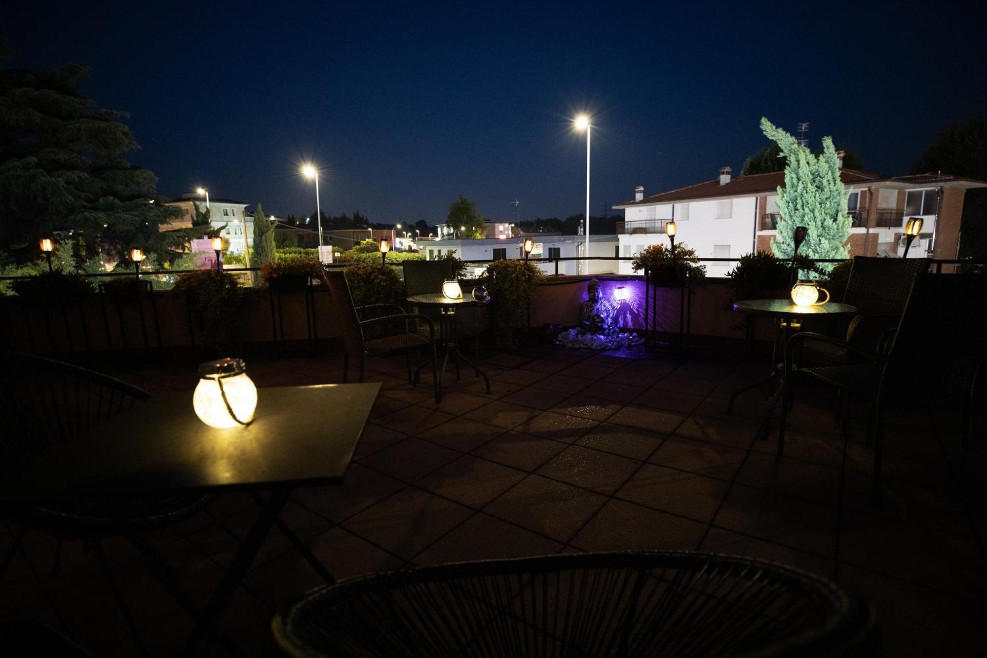 Bru Rooms Peschiera del Garda Eksteriør bilde