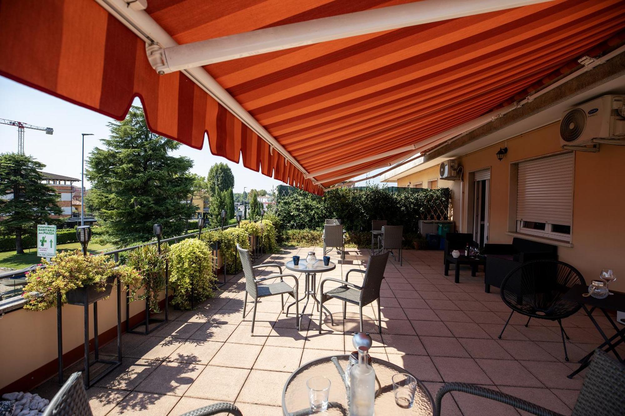 Bru Rooms Peschiera del Garda Eksteriør bilde