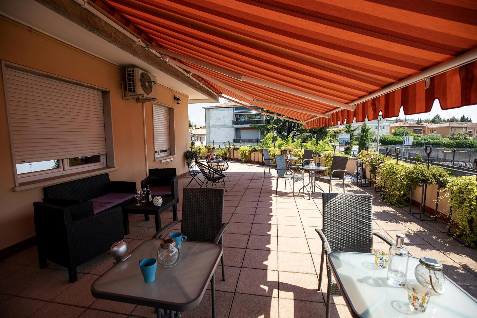 Bru Rooms Peschiera del Garda Eksteriør bilde